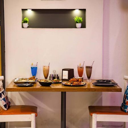Hostel Zostel Delhi Nowe Delhi Zewnętrze zdjęcie
